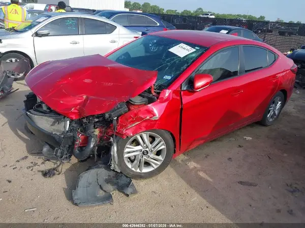 5NPD84LF5LH568852 2020 HYUNDAI ELANTRA - Image 2