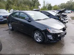 5NPD84LF5LH570424 2020 HYUNDAI ELANTRA