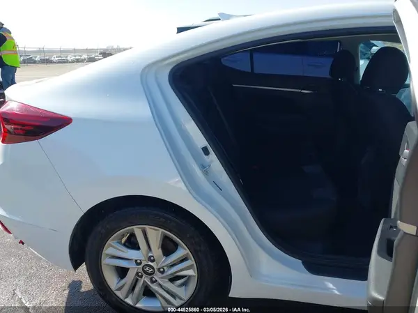 5NPD84LF5LH570780 2020 HYUNDAI ELANTRA - Image 8