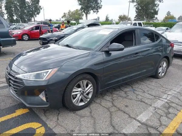 5NPD84LF5LH571668 2020 HYUNDAI ELANTRA - Image 2