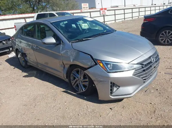 5NPD84LF5LH572030 2020 HYUNDAI ELANTRA - Image 1