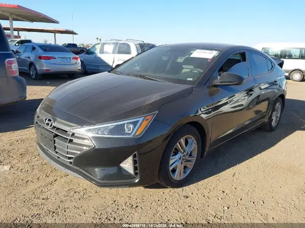 5NPD84LF5LH578765 2020 HYUNDAI ELANTRA - Image 2