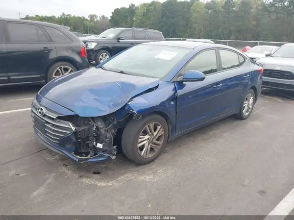 5NPD84LF5LH579043 2020 HYUNDAI ELANTRA - Image 2