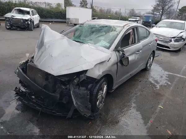 5NPD84LF5LH579382 2020 HYUNDAI ELANTRA - Image 2