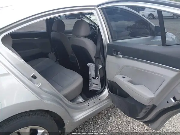 5NPD84LF5LH580824 2020 HYUNDAI ELANTRA - Image 8