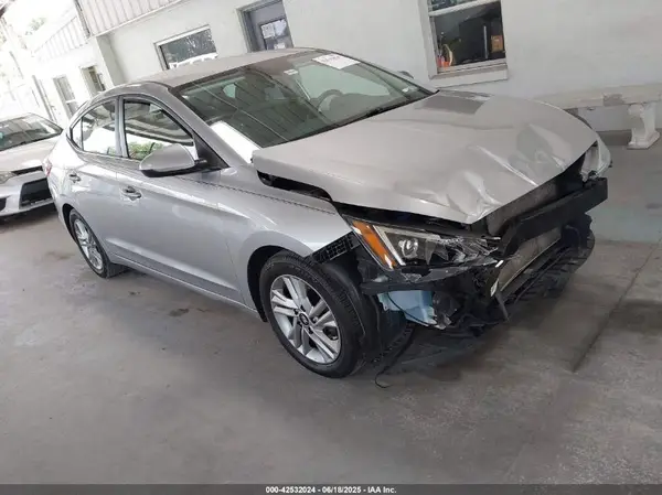 5NPD84LF5LH581360 2020 HYUNDAI ELANTRA - Image 1
