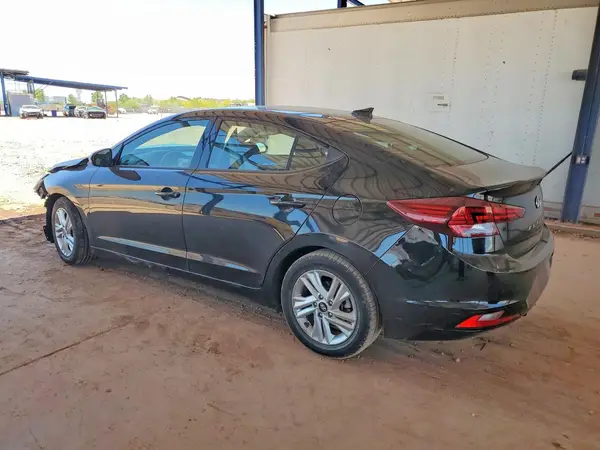 5NPD84LF5LH587014 2020 HYUNDAI ELANTRA - Image 2