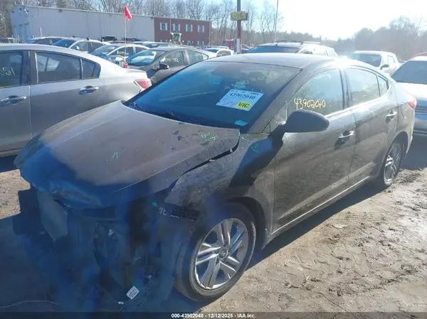 5NPD84LF5LH592228 2020 HYUNDAI ELANTRA - Image 2