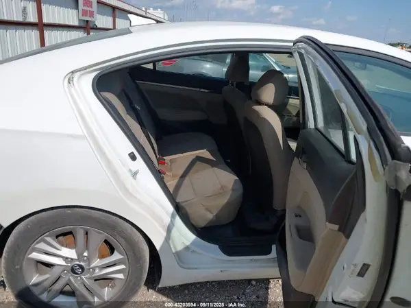 5NPD84LF5LH607701 2020 HYUNDAI ELANTRA - Image 8