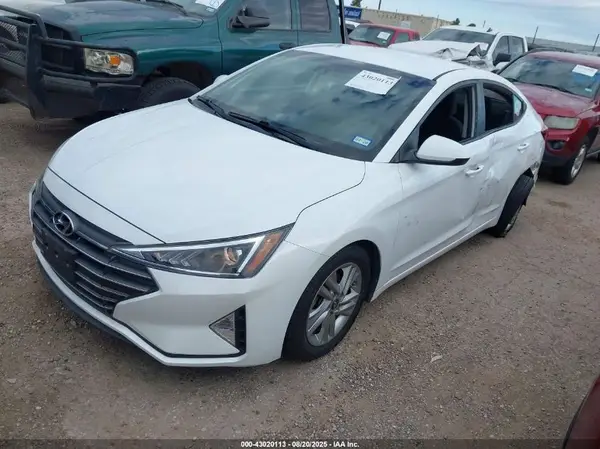 5NPD84LF5LH620853 2020 HYUNDAI ELANTRA - Image 2