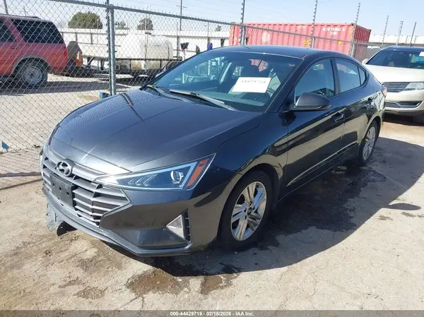 5NPD84LF5LH622330 2020 HYUNDAI ELANTRA - Image 2