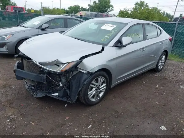 5NPD84LF5LH626944 2020 HYUNDAI ELANTRA - Image 2