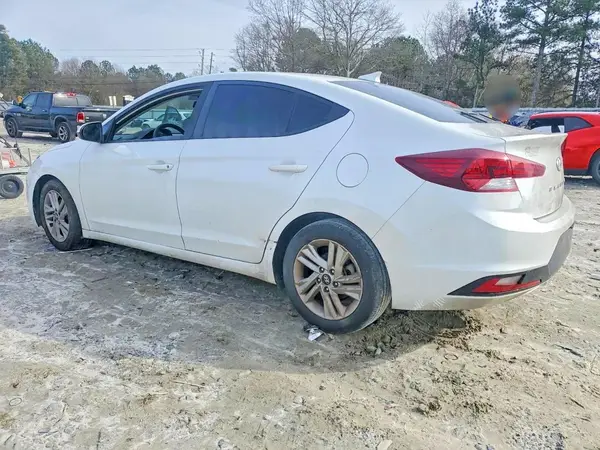 5NPD84LF5LH630332 2020 HYUNDAI ELANTRA - Image 2