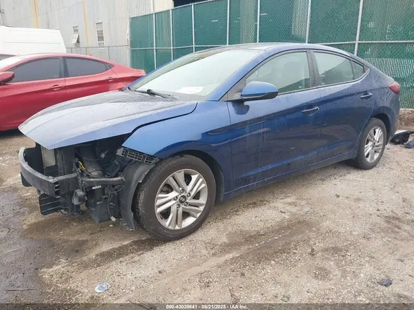 5NPD84LF5LH631027 2020 HYUNDAI ELANTRA - Image 2