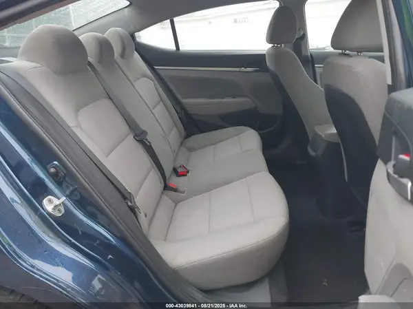 5NPD84LF5LH631027 2020 HYUNDAI ELANTRA - Image 8