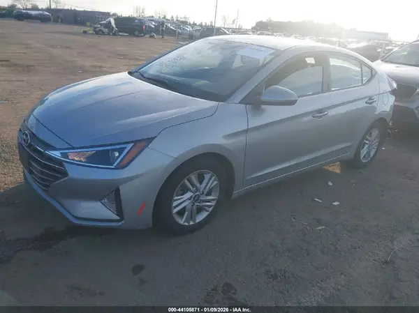 5NPD84LF5LH631612 2020 HYUNDAI ELANTRA - Image 2