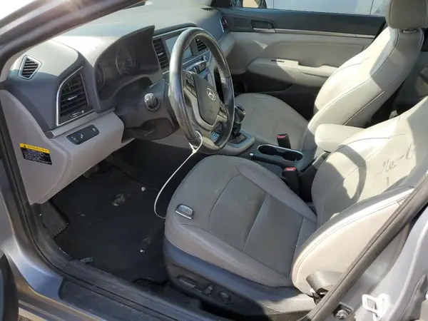 5NPD84LF6HH000746 2017 HYUNDAI ELANTRA - Image 5