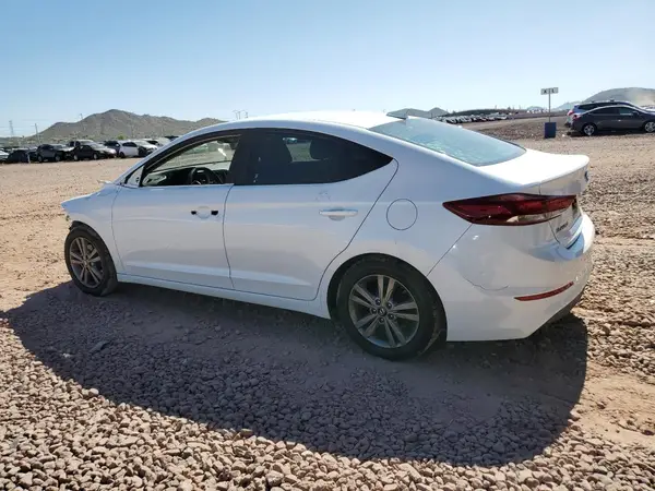 5NPD84LF6HH001184 2017 HYUNDAI ELANTRA - Image 2