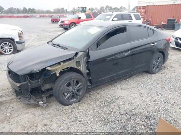 5NPD84LF6HH001959 2017 HYUNDAI ELANTRA - Image 2