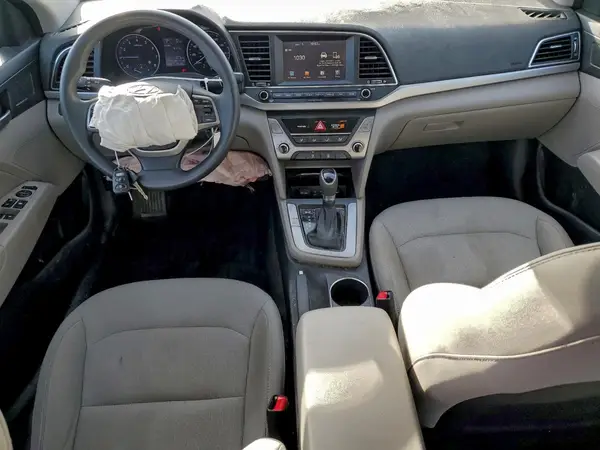 5NPD84LF6HH002240 2017 HYUNDAI ELANTRA - Image 8