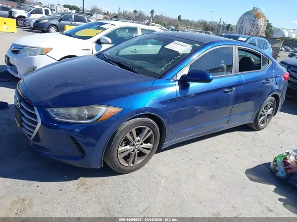 5NPD84LF6HH003484 2017 HYUNDAI ELANTRA - Image 2