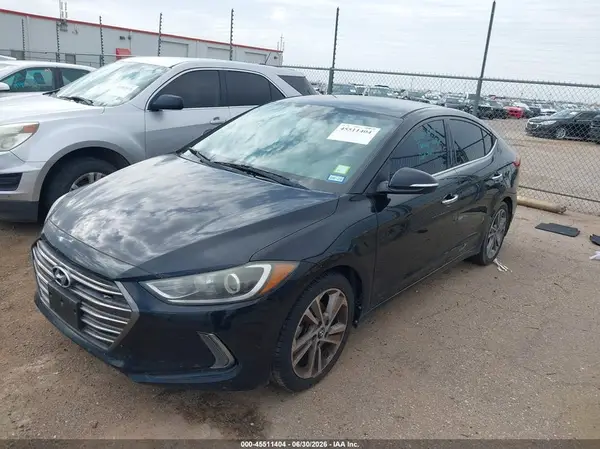 5NPD84LF6HH004988 2017 HYUNDAI ELANTRA - Image 2