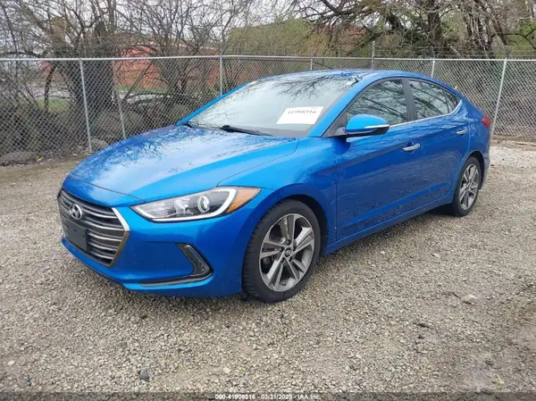 5NPD84LF6HH005946 2017 HYUNDAI ELANTRA - Image 2