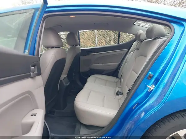 5NPD84LF6HH005946 2017 HYUNDAI ELANTRA - Image 8
