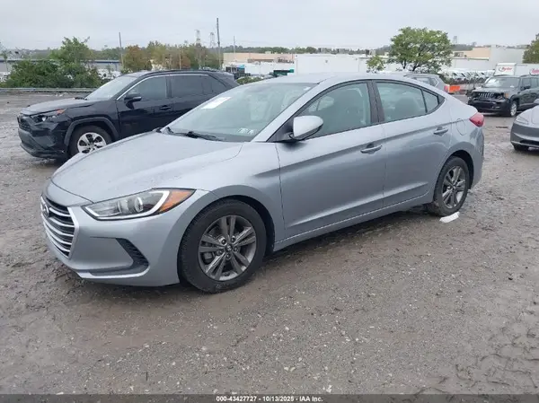5NPD84LF6HH007115 2017 HYUNDAI ELANTRA - Image 2