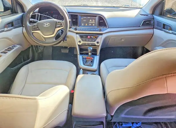 5NPD84LF6HH007230 2017 HYUNDAI ELANTRA - Image 8
