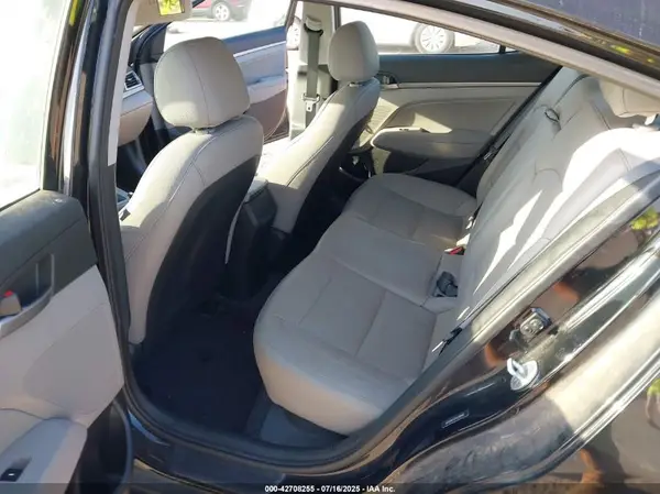 5NPD84LF6HH008491 2017 HYUNDAI ELANTRA - Image 8