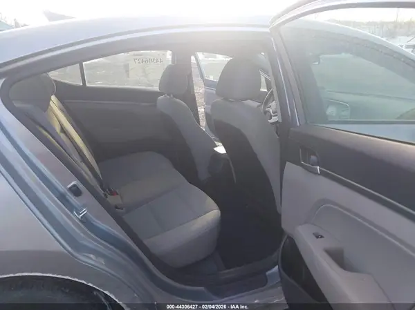 5NPD84LF6HH008894 2017 HYUNDAI ELANTRA - Image 8