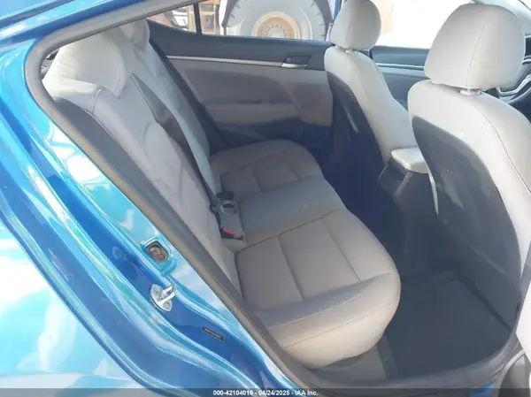 5NPD84LF6HH009625 2017 HYUNDAI ELANTRA - Image 8