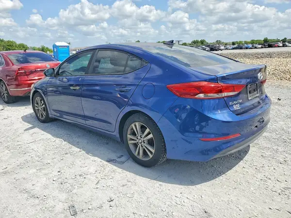 5NPD84LF6HH010371 2017 HYUNDAI ELANTRA - Image 2