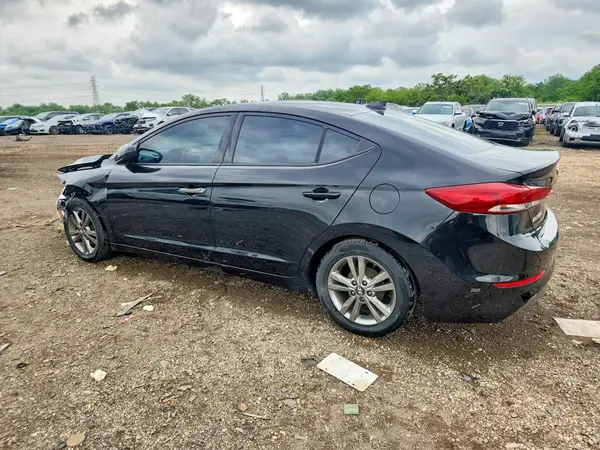 5NPD84LF6HH012007 2017 HYUNDAI ELANTRA - Image 2