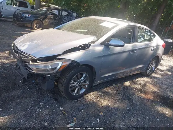 5NPD84LF6HH012055 2017 HYUNDAI ELANTRA - Image 2