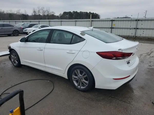 5NPD84LF6HH015165 2017 HYUNDAI ELANTRA - Image 2