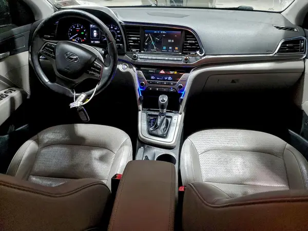 5NPD84LF6HH016235 2017 HYUNDAI ELANTRA - Image 8