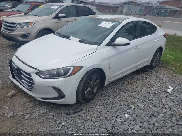 5NPD84LF6HH017210 2017 HYUNDAI ELANTRA - Image 2