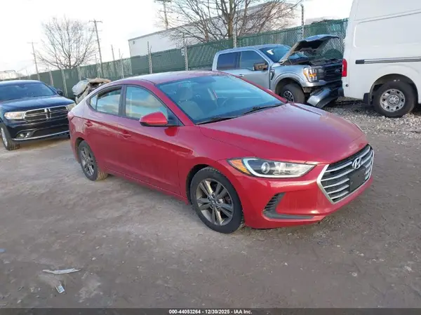 5NPD84LF6HH017630 2017 HYUNDAI ELANTRA - Image 1