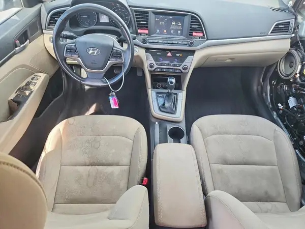 5NPD84LF6HH018261 2017 HYUNDAI ELANTRA - Image 8