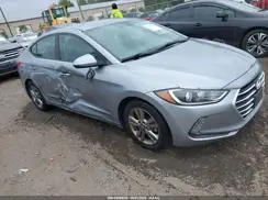 5NPD84LF6HH019121 2017 HYUNDAI ELANTRA