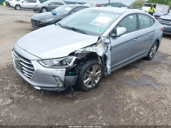 5NPD84LF6HH019121 2017 HYUNDAI ELANTRA - Image 2
