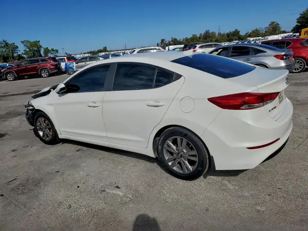 5NPD84LF6HH020060 2017 HYUNDAI ELANTRA - Image 2