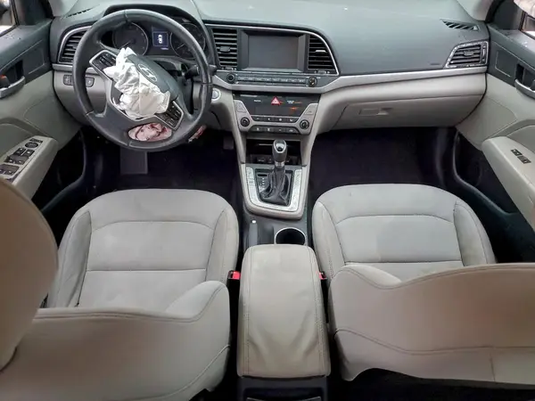 5NPD84LF6HH021032 2017 HYUNDAI ELANTRA - Image 8