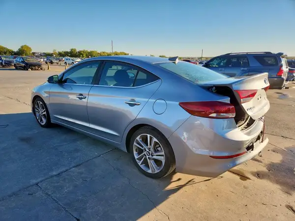 5NPD84LF6HH021967 2017 HYUNDAI ELANTRA - Image 2