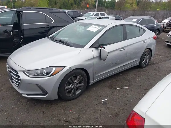 5NPD84LF6HH024142 2017 HYUNDAI ELANTRA - Image 2