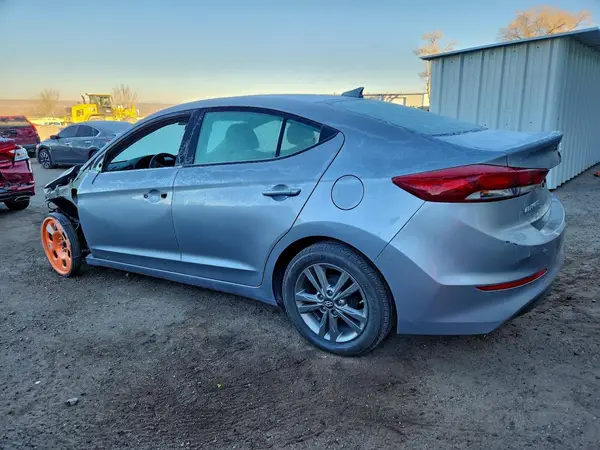 5NPD84LF6HH024769 2017 HYUNDAI ELANTRA - Image 2