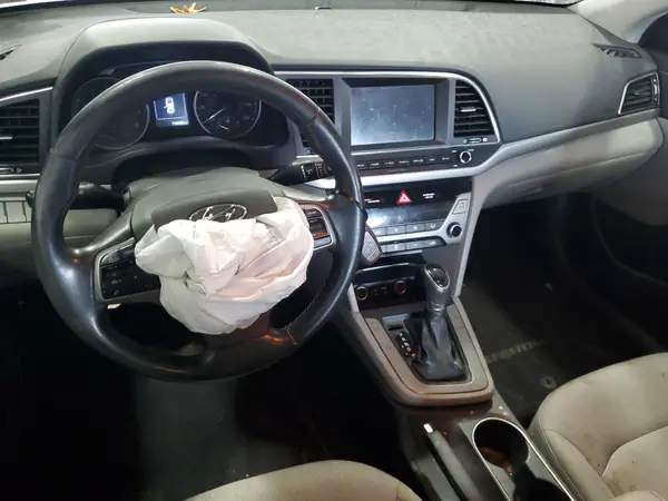 5NPD84LF6HH025386 2017 HYUNDAI ELANTRA - Image 8