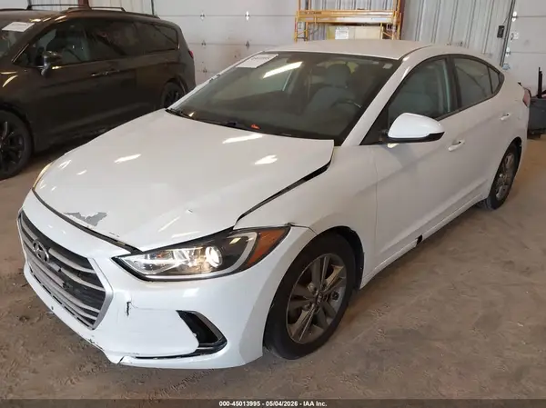 5NPD84LF6HH028935 2017 HYUNDAI ELANTRA - Image 2